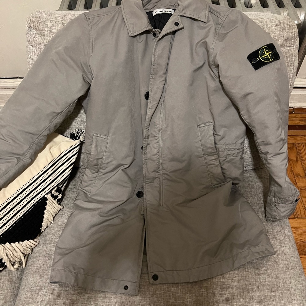 Selling because I’m moving to Miami